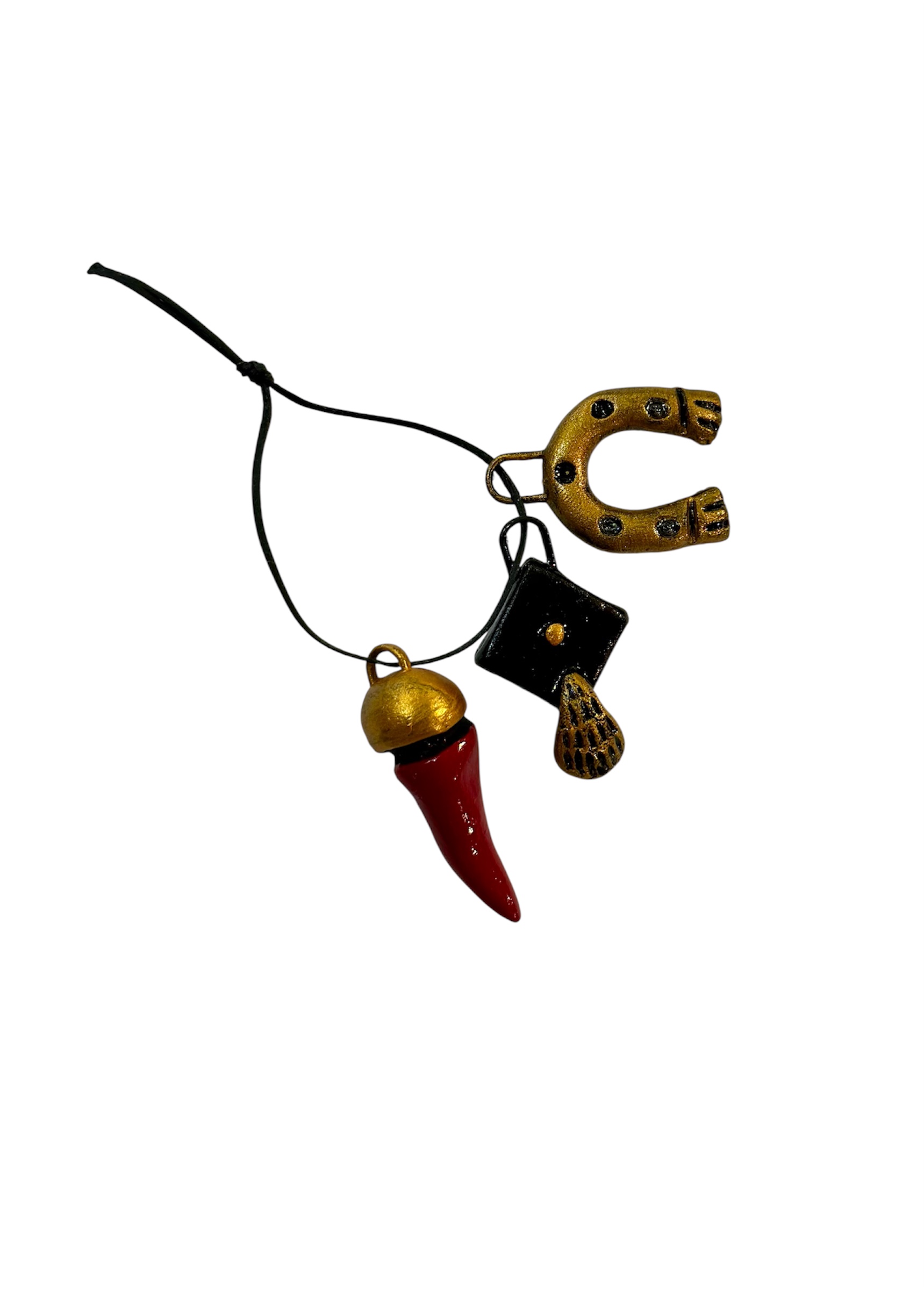 Photoroom_20251005_121113 Tris con cappellino di laurea e ferro di cavallo - immagine 1